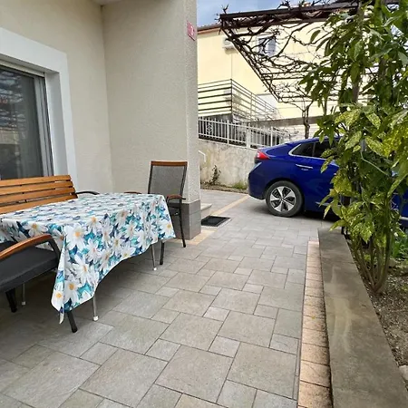 Apartment New Listing 2023! Neat And Nice 2br In