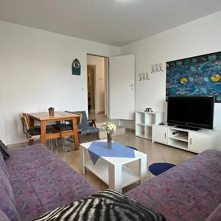 New Listing 2023! Neat And Nice 2br In
