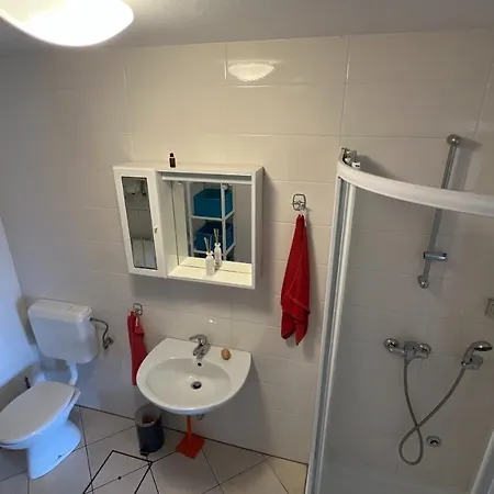 New Listing 2023! Neat And Nice 2br In Izola